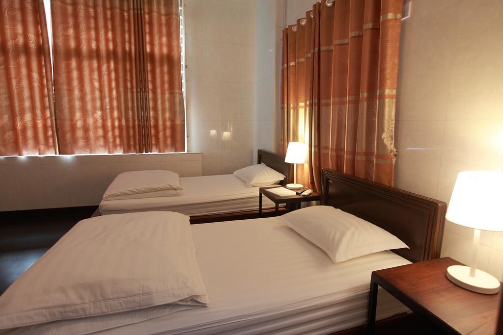 Four Rivers B&B Mandalay Eksteriør bilde