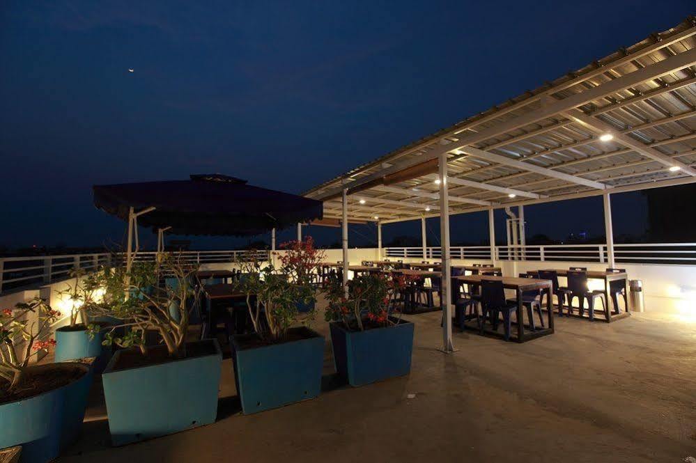 Four Rivers B&B Mandalay Eksteriør bilde